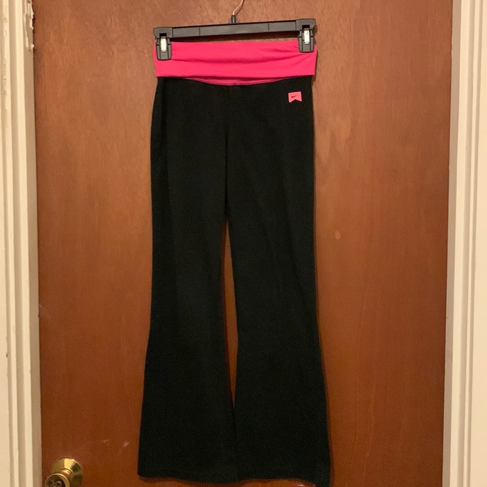 Girls Nike leggings